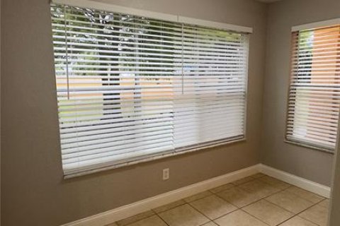 Appartement à louer à Orlando, Floride: 2 chambres, 86.77 m2 № 2408992 - photo 4