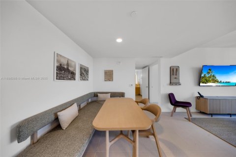 Купить кондоминиум в Майами, Флорида 2 спальни, 84.26м2, № 1949463 - фото 5