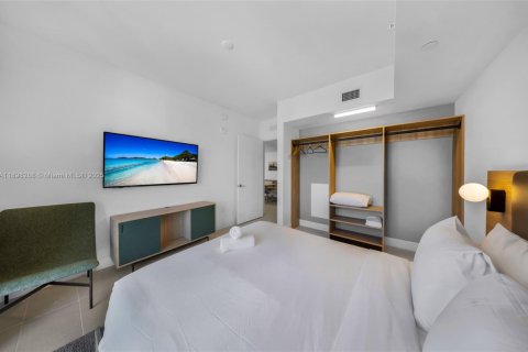 Купить кондоминиум в Майами, Флорида 2 спальни, 84.26м2, № 1949463 - фото 22