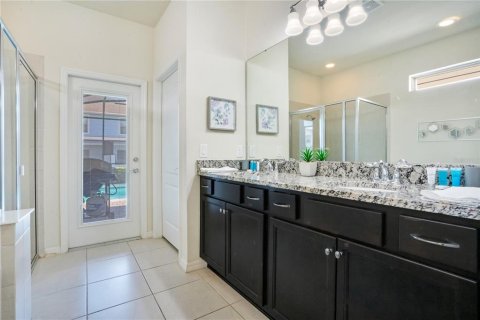 Купить виллу или дом в Киссимми, Флорида 5 комнат, 291.9м2, № 2104560 - фото 16
