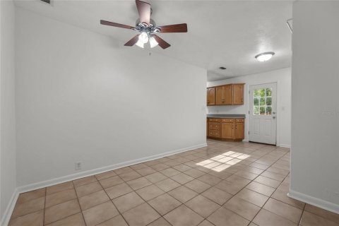 Casa en alquiler en Gainesville, Florida, 3 dormitorios, 115.66 m2 № 2231365 - foto 10