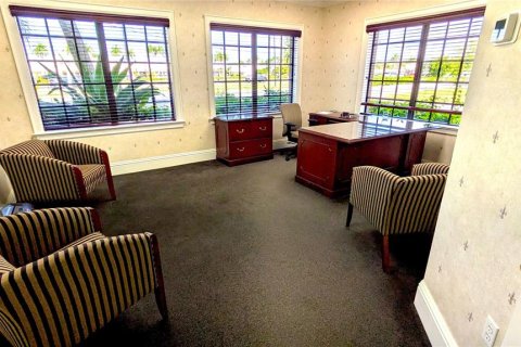 Immobilier commercial à louer à Osprey, Floride: 812.34 m2 № 2384001 - photo 5