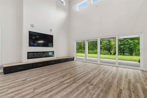 Купить виллу или дом в Нью-Порт-Ричи, Флорида 9 комнат, 422.05м2, № 2279973 - фото 7