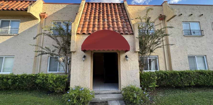 Condo in Jacksonville, Florida, 2 bedrooms  № 802239
