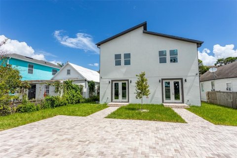 Townhouse in Tampa, Florida 3 bedrooms, 202.06 sq.m. № 1837986 - photo 28