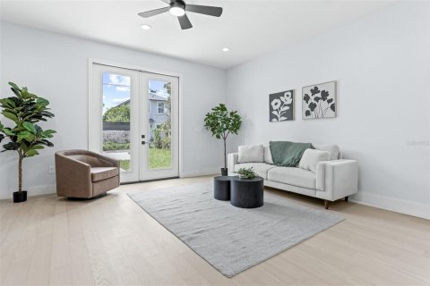 Townhouse in Tampa, Florida 3 bedrooms, 202.06 sq.m. № 1837986 - photo 10