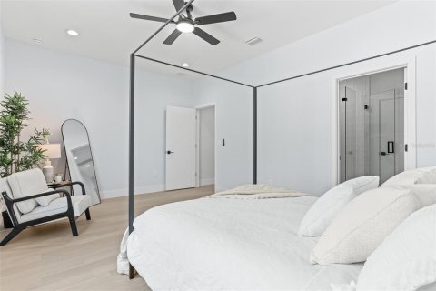 Townhouse in Tampa, Florida 3 bedrooms, 202.06 sq.m. № 1837986 - photo 16