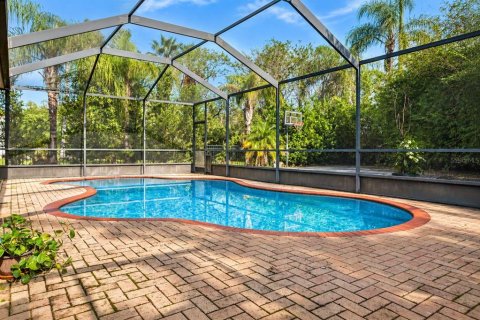 Villa ou maison à vendre à Land O' Lakes, Floride: 5 chambres, 236.53 m2 № 2413904 - photo 22