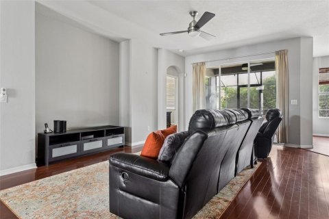 Villa ou maison à vendre à Land O' Lakes, Floride: 5 chambres, 236.53 m2 № 2413904 - photo 6