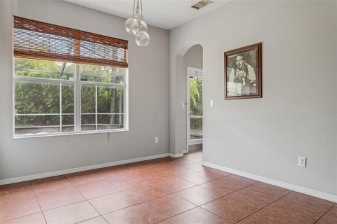 Villa ou maison à vendre à Land O' Lakes, Floride: 5 chambres, 236.53 m2 № 2413904 - photo 10