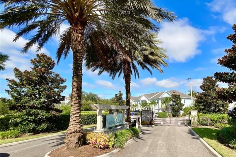 Touwnhouse à louer à Dunedin, Floride: 3 chambres, 138.33 m2 № 2388309 - photo 3
