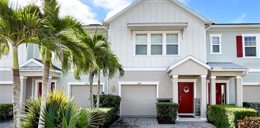 Touwnhouse à Dunedin, Floride 3 chambres, 138.33 m2 № 2388309