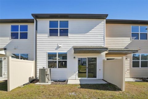 Adosado en venta en Dade City, Florida, 3 dormitorios, 128.76 m2 № 1771119 - foto 8