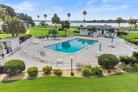 Condo in Lakeland, Florida, 2 bedrooms  № 2103159 - photo 23