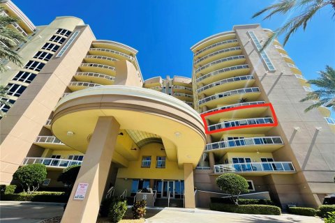 Condo in Daytona Beach, Florida, 2 bedrooms  № 1774810 - photo 5