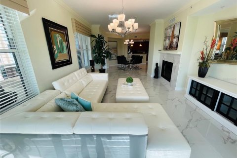 Condo in Daytona Beach, Florida, 2 bedrooms  № 1774810 - photo 20