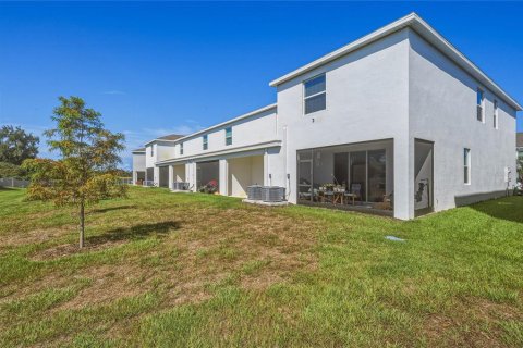 Townhouse in Apollo Beach, Florida 3 bedrooms, 167.41 sq.m. № 2217419 - photo 16