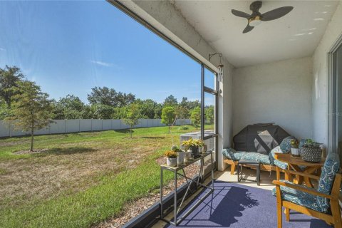 Townhouse in Apollo Beach, Florida 3 bedrooms, 167.41 sq.m. № 2217419 - photo 15