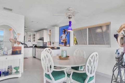 Villa ou maison à vendre à Islamorada, Village of Islands, Floride: 4 chambres № 1996197 - photo 17