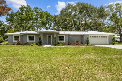 Casa en Lakeland, Florida 3 dormitorios, 239.97 m2 № 2223361