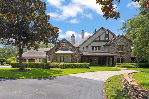 House in Longwood, Florida 10 bedrooms, 2388.15 sq.m. № 1886167 - photo 1