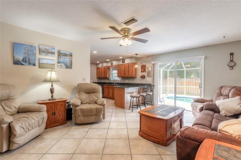 Casa en venta en Ormond Beach, Florida, 3 dormitorios, 163.04 m2 № 2427306 - foto 2