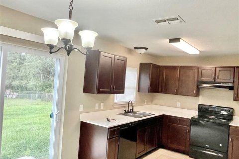 Villa ou maison à louer à Ocala, Floride: 3 chambres, 123.75 m2 № 2416868 - photo 6