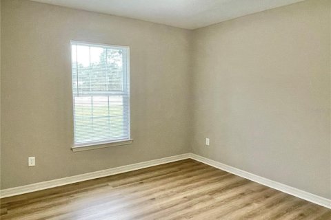 Villa ou maison à louer à Ocala, Floride: 3 chambres, 123.75 m2 № 2416868 - photo 9
