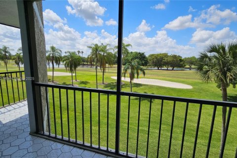 Condo in Weston, Florida, 2 bedrooms  № 1726625 - photo 9