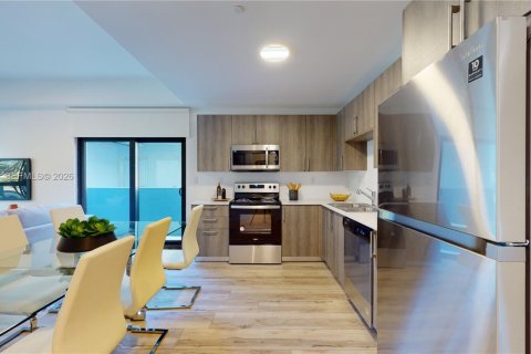 Touwnhouse à louer à Homestead, Floride: 3 chambres, 127.93 m2 № 2019561 - photo 3