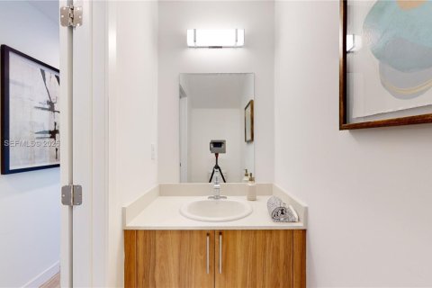 Touwnhouse à louer à Homestead, Floride: 3 chambres, 127.93 m2 № 2019561 - photo 12