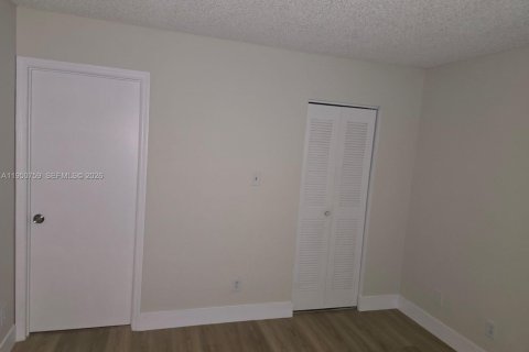 Copropriété à vendre à Miami, Floride: 2 chambres, 82.78 m2 № 2091358 - photo 16