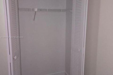 Copropriété à vendre à Miami, Floride: 2 chambres, 82.78 m2 № 2091358 - photo 11