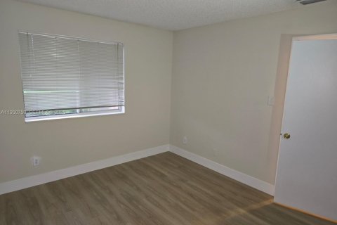 Copropriété à vendre à Miami, Floride: 2 chambres, 82.78 m2 № 2091358 - photo 18
