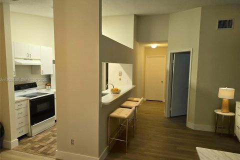 Copropriété à vendre à Miami, Floride: 2 chambres, 82.78 m2 № 2091358 - photo 3