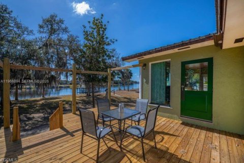 House in LaBelle, Florida 4 bedrooms № 2029833 - photo 5