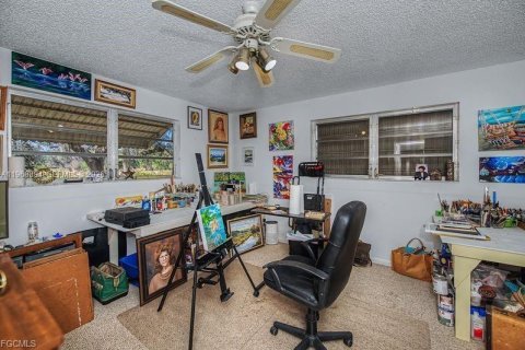 House in LaBelle, Florida 4 bedrooms № 2029833 - photo 11