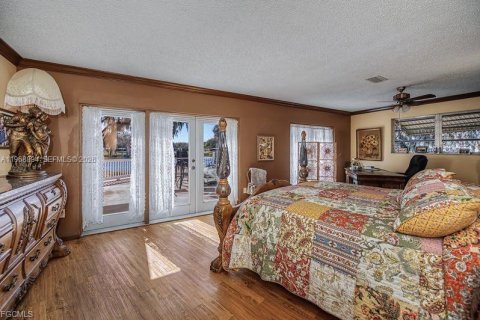 House in LaBelle, Florida 4 bedrooms № 2029833 - photo 27