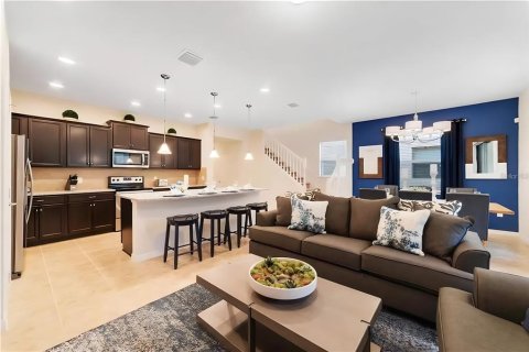 Townhouse in Kissimmee, Florida 5 bedrooms, 210.42 sq.m. № 1554268 - photo 9