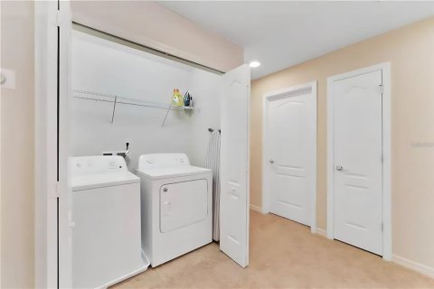 Townhouse in Kissimmee, Florida 5 bedrooms, 210.42 sq.m. № 1554268 - photo 23