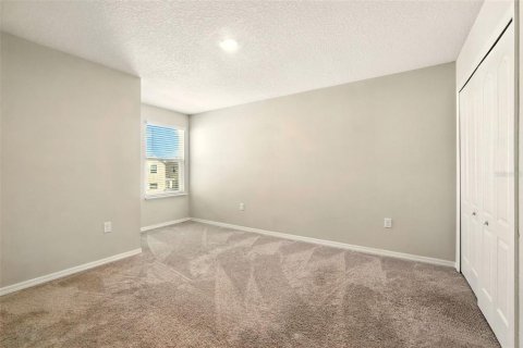 Townhouse in Kissimmee, Florida 3 bedrooms, 163.69 sq.m. № 1838896 - photo 26