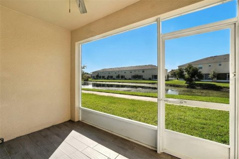Townhouse in Kissimmee, Florida 3 bedrooms, 163.69 sq.m. № 1838896 - photo 28