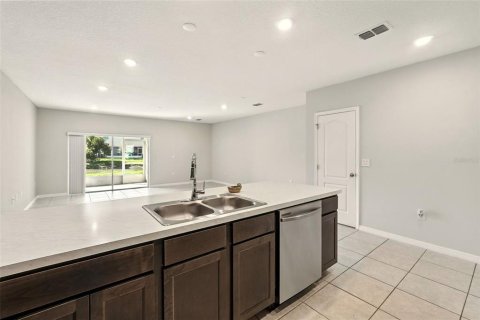 Townhouse in Kissimmee, Florida 3 bedrooms, 163.69 sq.m. № 1838896 - photo 8