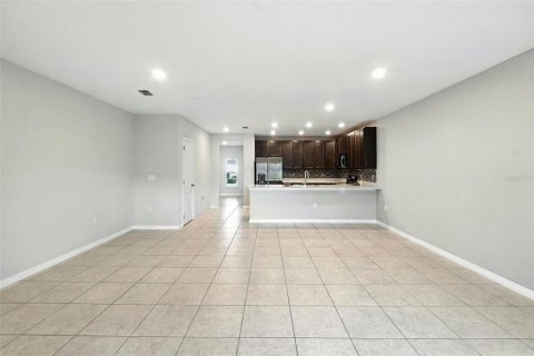 Townhouse in Kissimmee, Florida 3 bedrooms, 163.69 sq.m. № 1838896 - photo 17