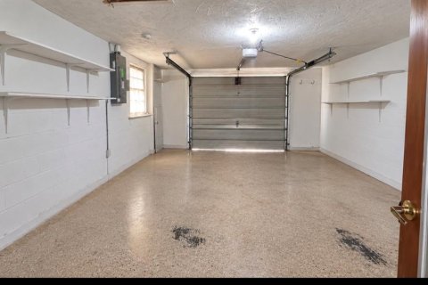 Villa ou maison à vendre à Port Richey, Floride: 2 chambres, 134.52 m2 № 2398634 - photo 19