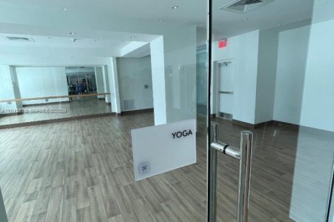 Снять в аренду кондоминиум в Майами, Флорида 1 спальня, 79.99м2, № 2005105 - фото 21