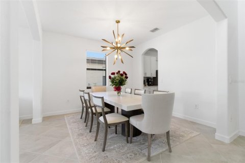 Villa ou maison à vendre à Bradenton, Floride: 5 chambres, 302.58 m2 № 2138623 - photo 9