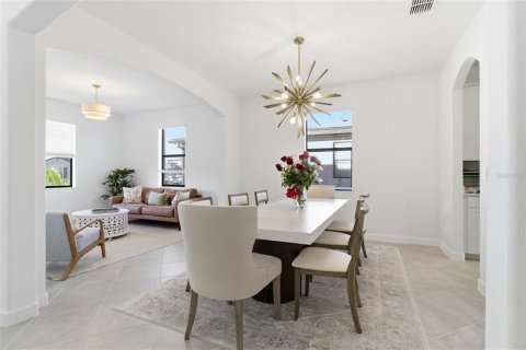 Villa ou maison à vendre à Bradenton, Floride: 5 chambres, 302.58 m2 № 2138623 - photo 10