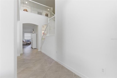 Villa ou maison à vendre à Bradenton, Floride: 5 chambres, 302.58 m2 № 2138623 - photo 5
