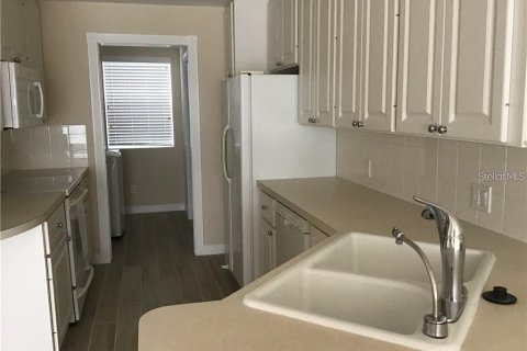 Adosado en alquiler en Sarasota, Florida, 3 dormitorios, 155.33 m2 № 1911141 - foto 4